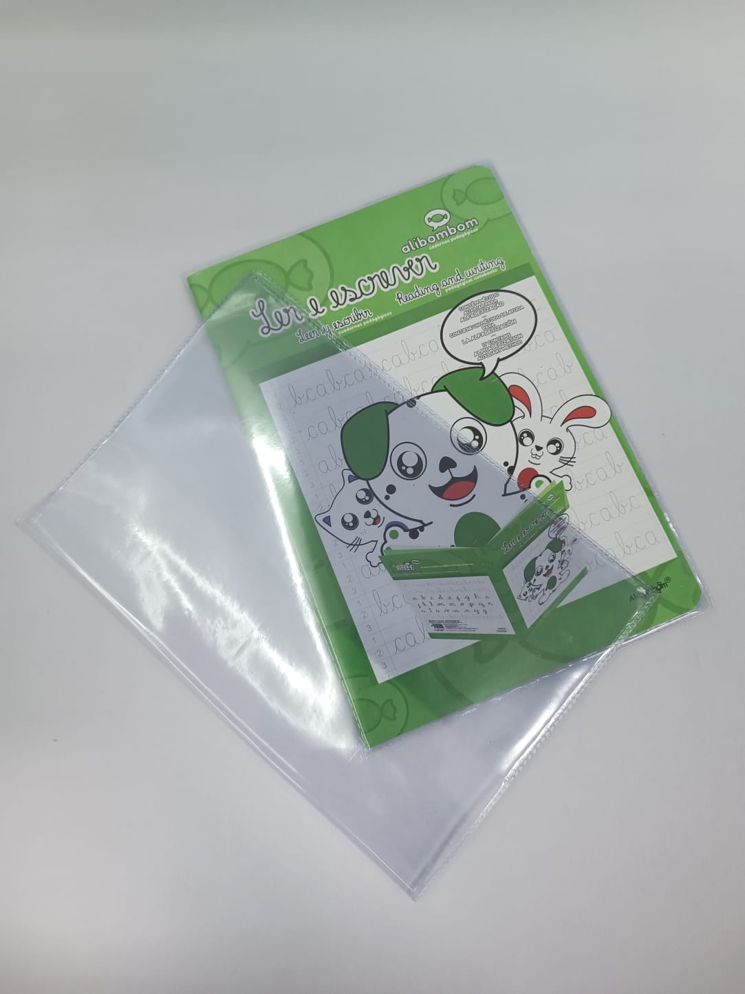Capa Pronta para Caderno Alibombom Dura  ...